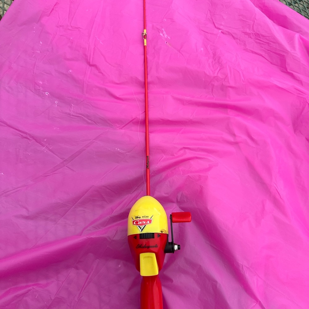 Kids Disney Pixar Shakespeare Fishing Rod and Reel - Red and Yellow